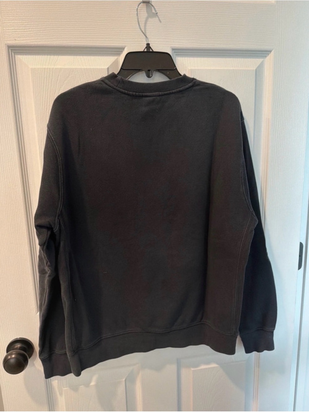 Nike Black Crewneck Sweatshirt with White Logo - Picture 4 of 4